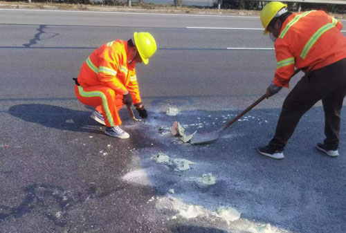 淮北公路下沉注浆加固